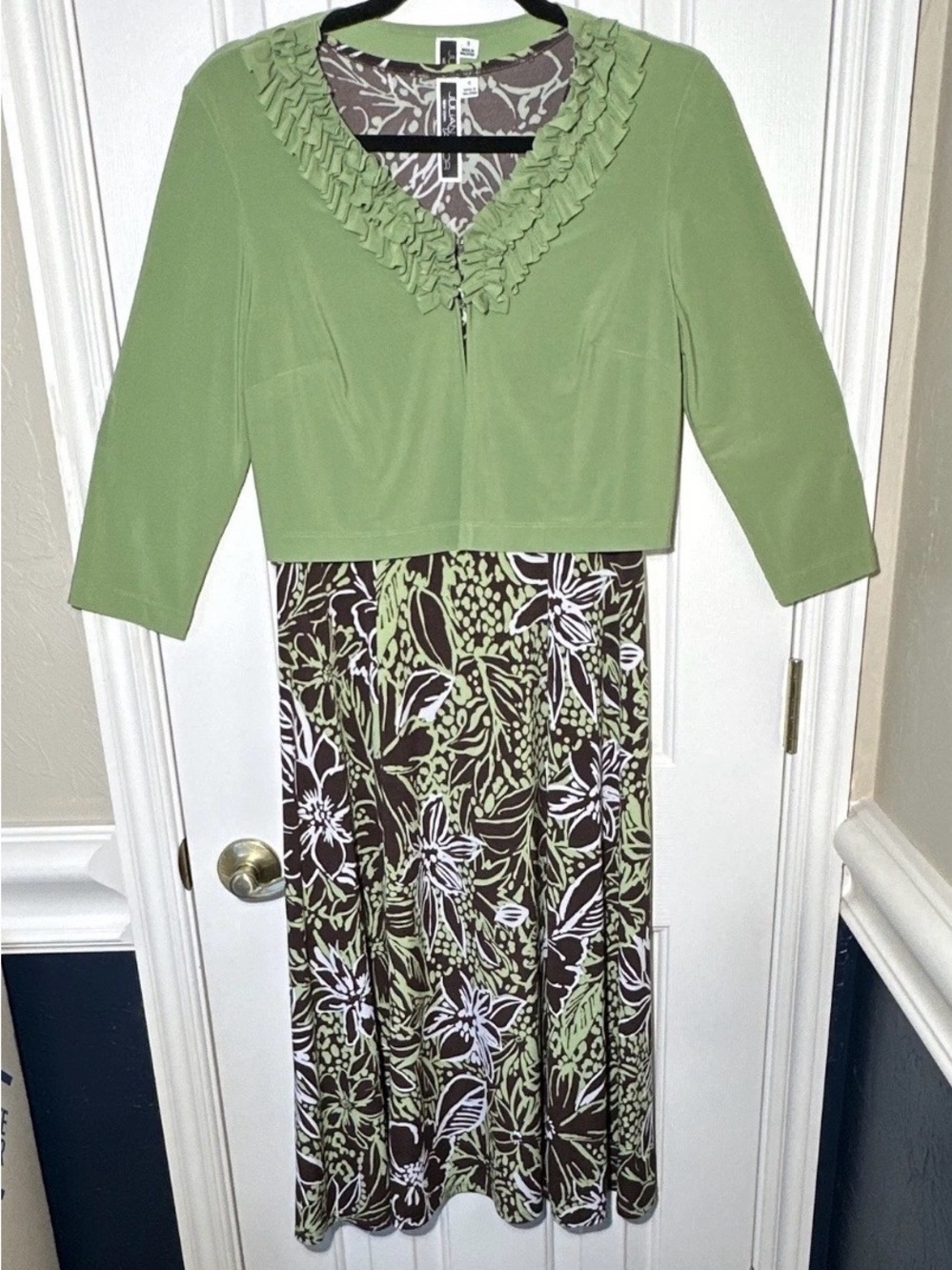 Julian Taylor Green Jacket with Brown and White Floral Midi Dress Size 6 - Picture 1 of 7